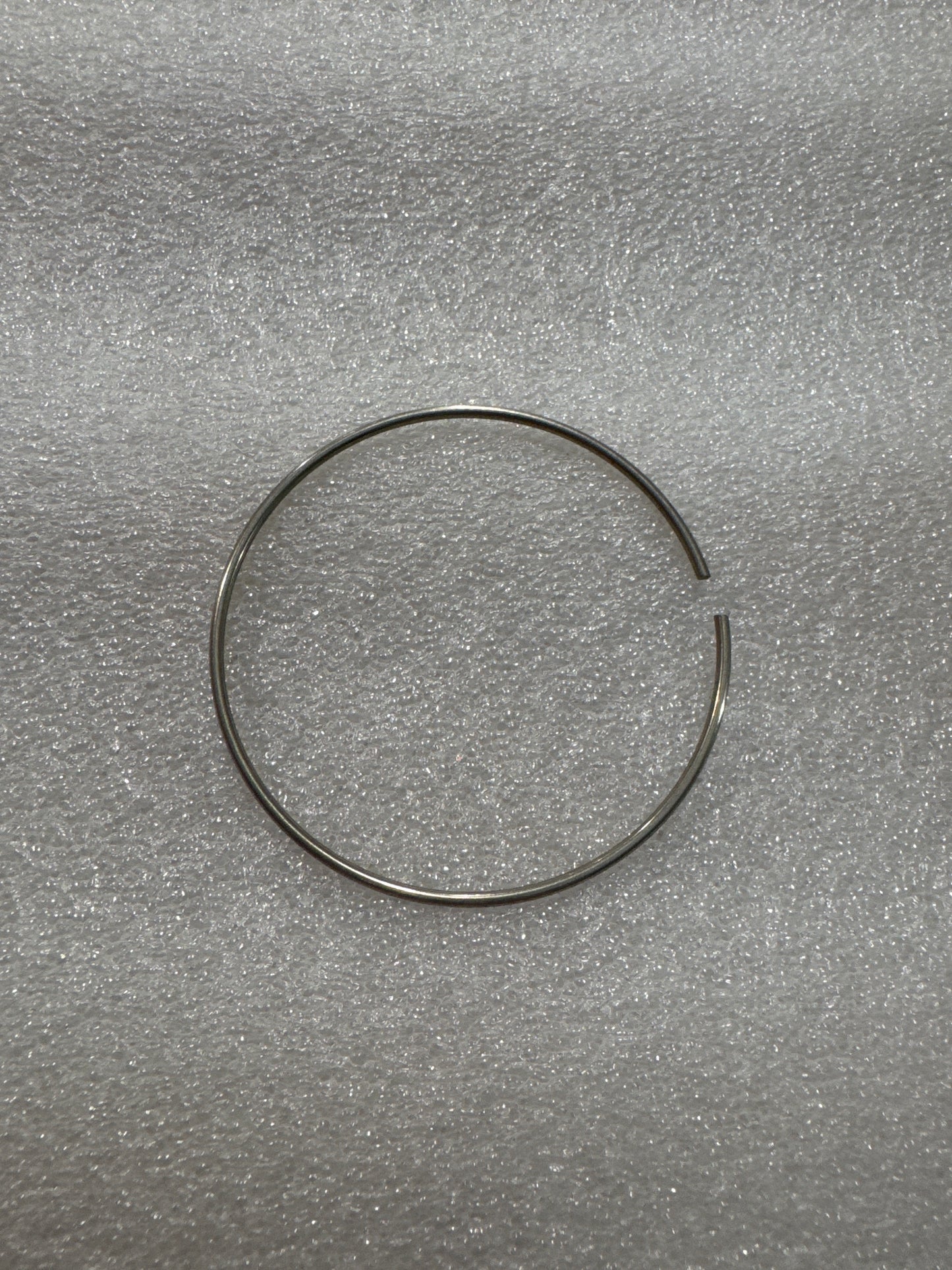 BBS RS , RS2 CENTER CAP METAL RING SECURING CLIP SMALL TREAD.