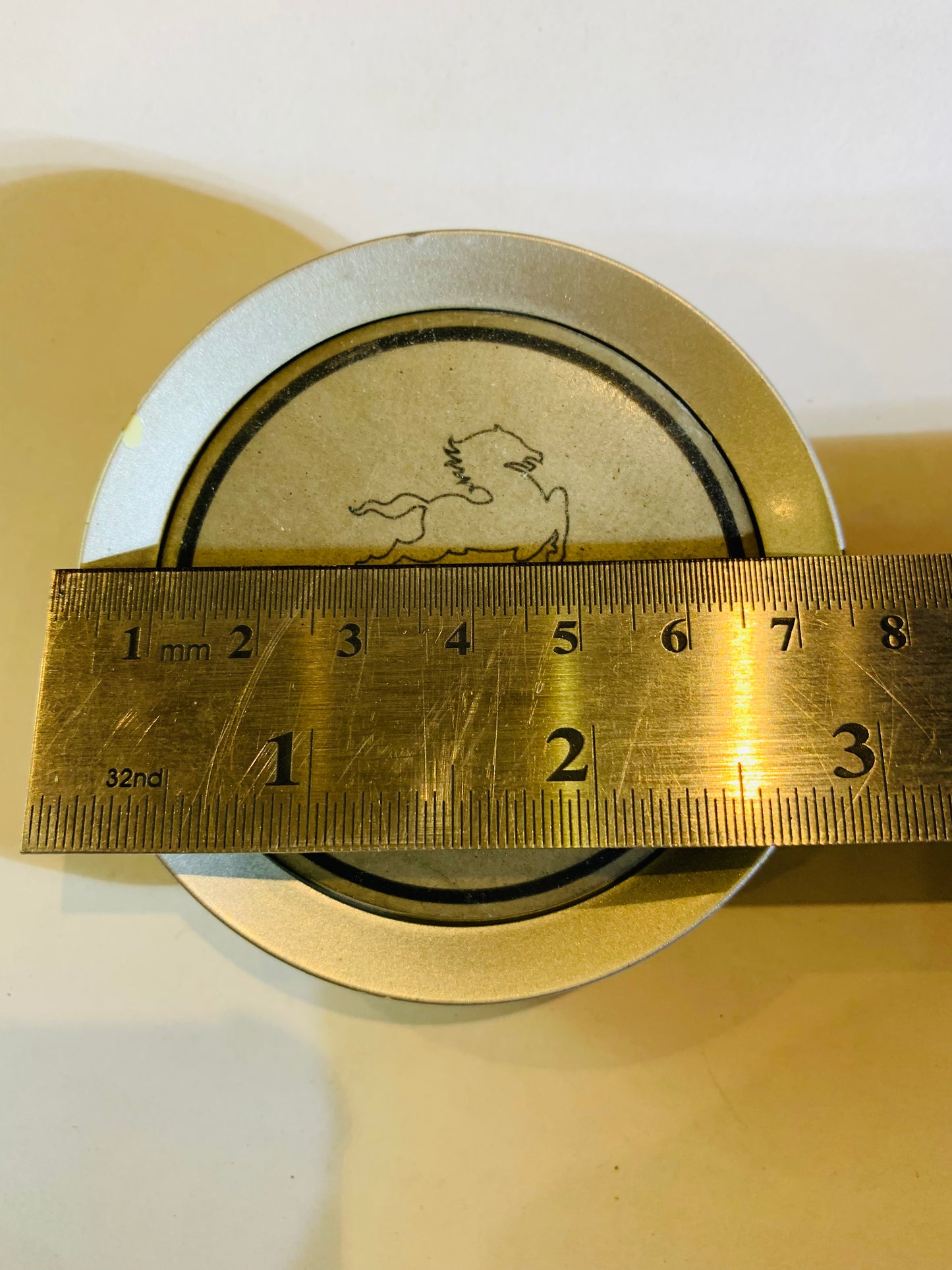 Oz Racing M277 Carlsson 6/3 genuine cap used condition.