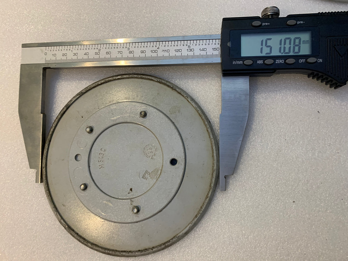 Oz Racing  M543C Genuine single Cap used condition.