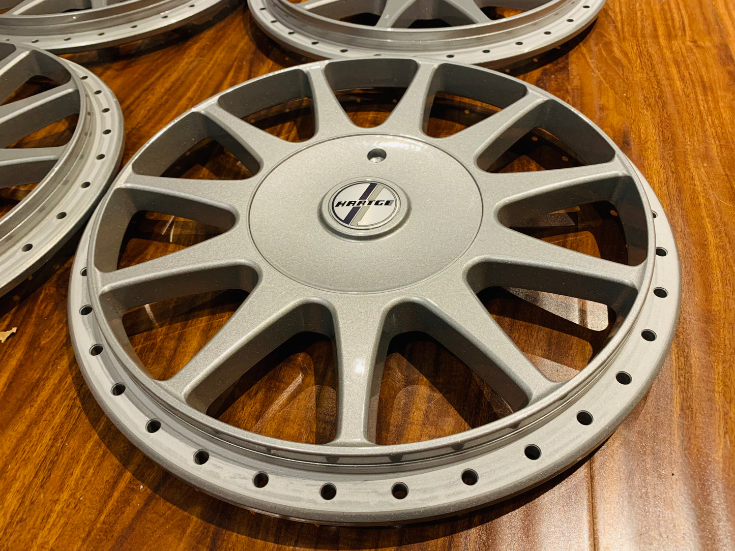 Oz Racing Hartge faces 35 holes 17”