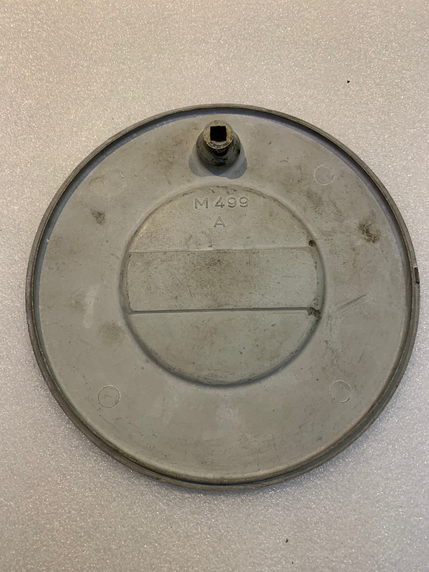 Oz Racing  M499 Genuine single Cap used condition.