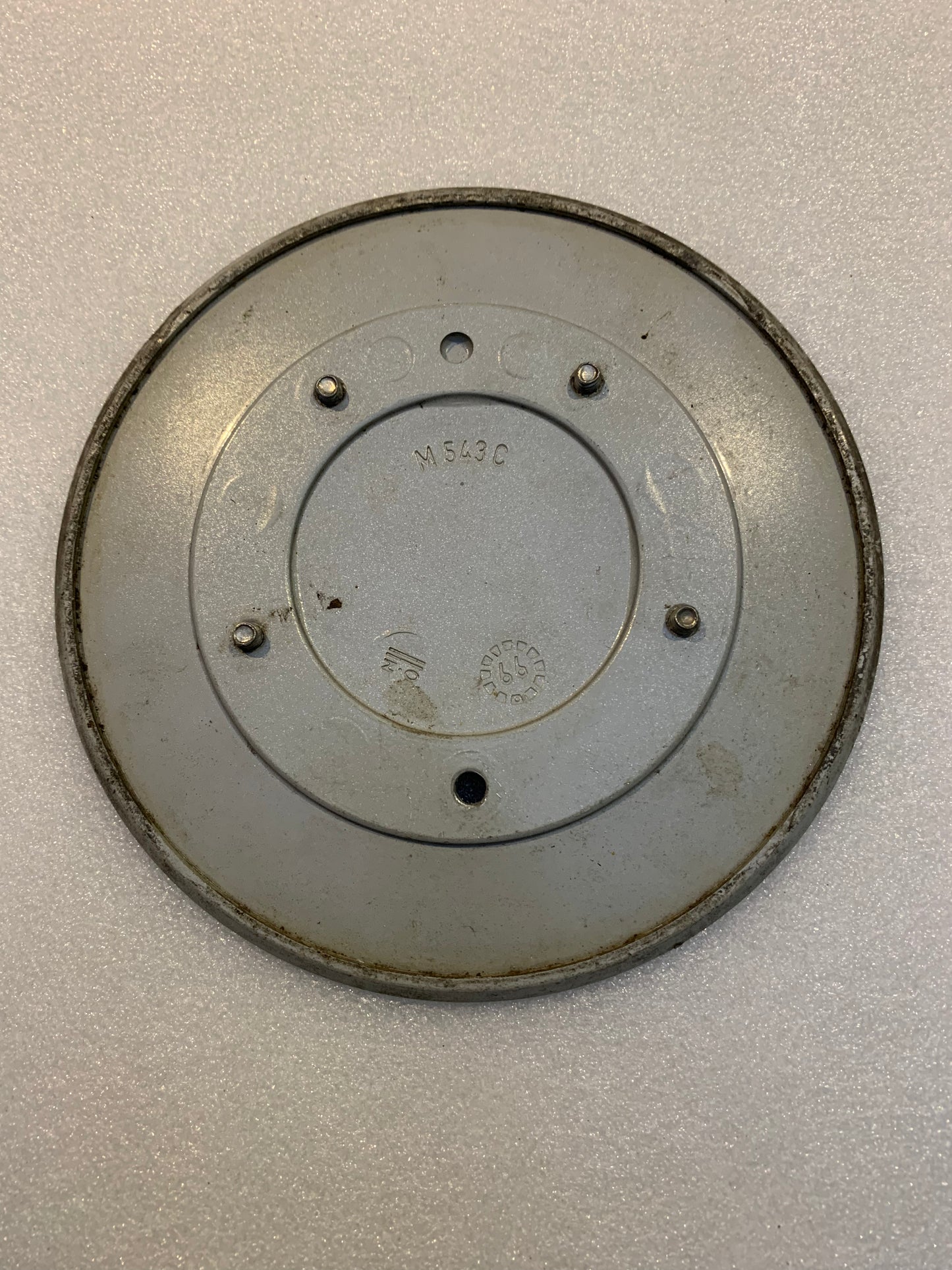 Oz Racing  M543C Genuine single Cap used condition.