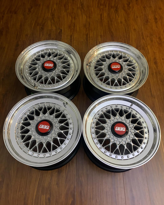 16” double step BBS RS 042 
Original non drilled 5x100 CB open to 57,1mm VW Golf MK3 , Corrado VR6 aggressive specs .