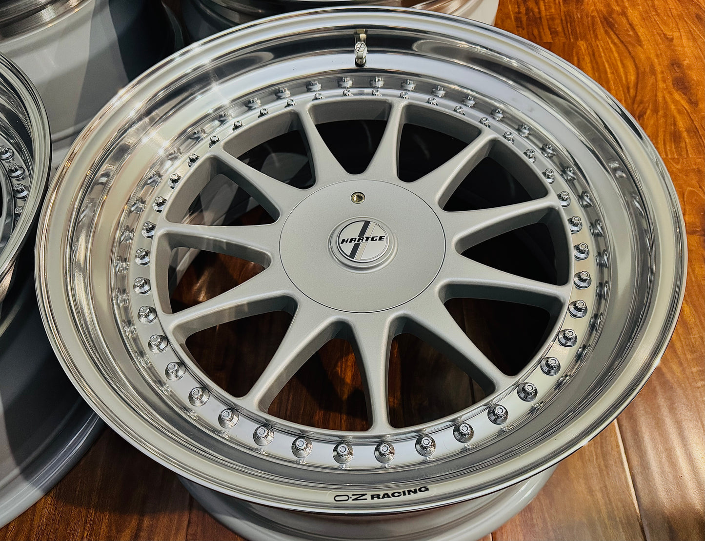18” OZ Racing Type C – 40-Hole Faces 5x120 BMW E34 M5