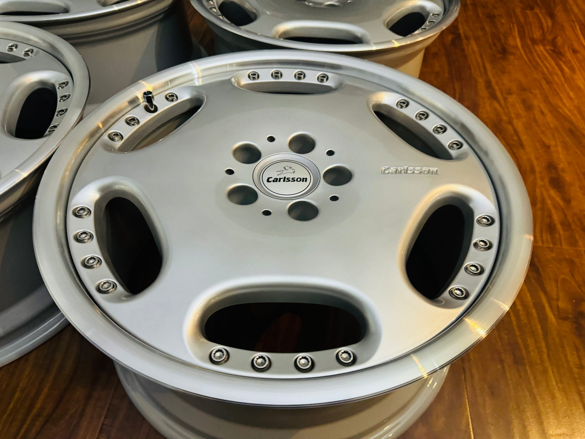18” Oz Racing Carlsson 6/2 5x112 Mercedes Benz . C124 ,W124 ,W210 18” Oz Racing Carlsson 6/2 5x112 Mercedes Benz . C124 ,W124 ,W210