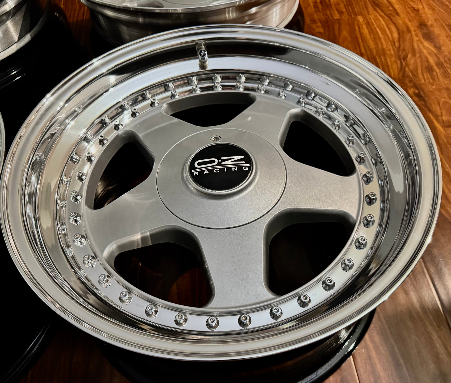 17” Oz Racing Futura Toyota, Lexus 5x114,3