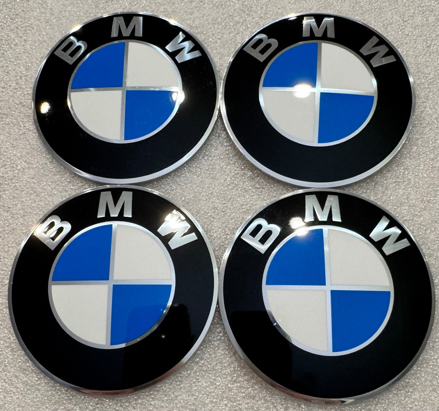 BMWvlogos / emblems for  M283 M292 OZ Racing caps.