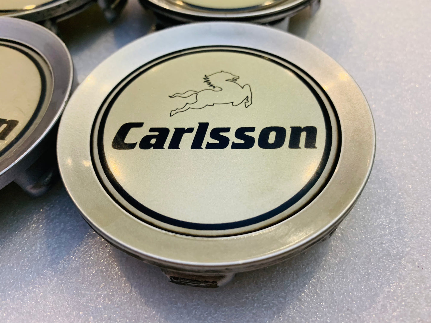 Oz Racing M277 set of 4 Carlsson 6/3 genuine cap used condition.