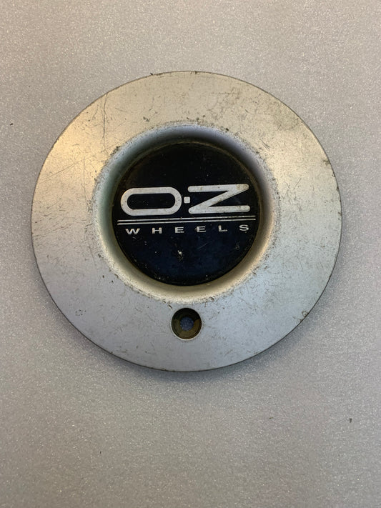 Oz Racing  M516 Genuine single Cap used condition.